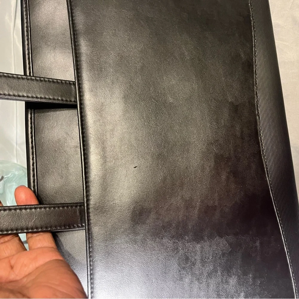 Vintage Compaq black leather case